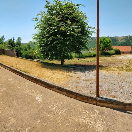 Holiday House Julija Брибир Экстерьер фото